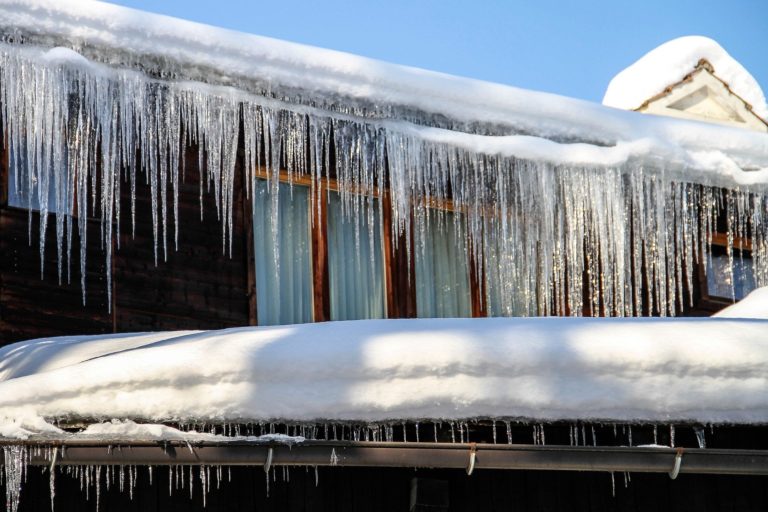 River Valley Style: Icicles in your eaves